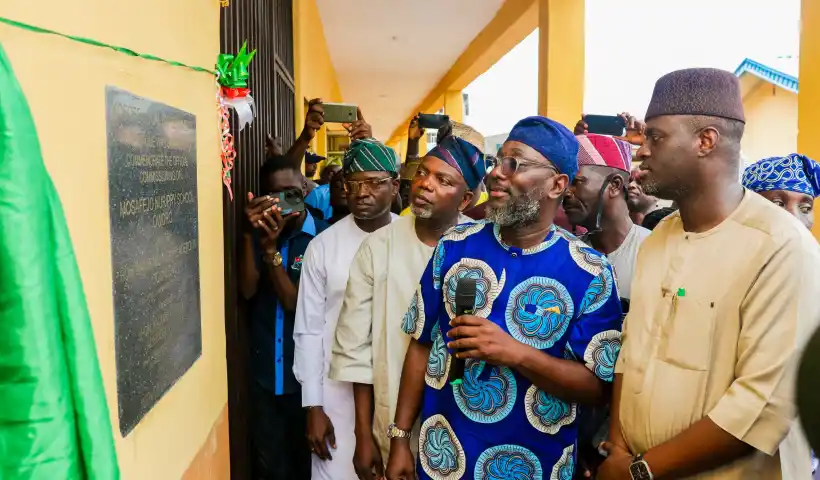 OGUNLEWE COMMISSIONS STATE-OF-THE-ART BLOCK OF CLASSROOMS AT MOSAFEJO PRIMARY SCHOOL, OWORO